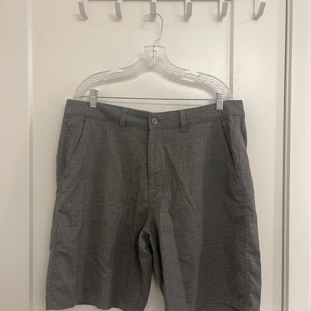 Hang Ten Golf‎ Casual Athletic Charcoal Flat Front Shorts